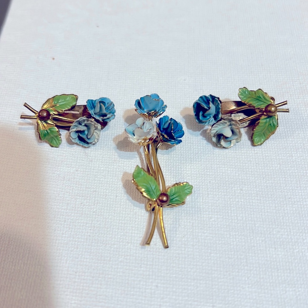 Vintage Pin and Earrings floral